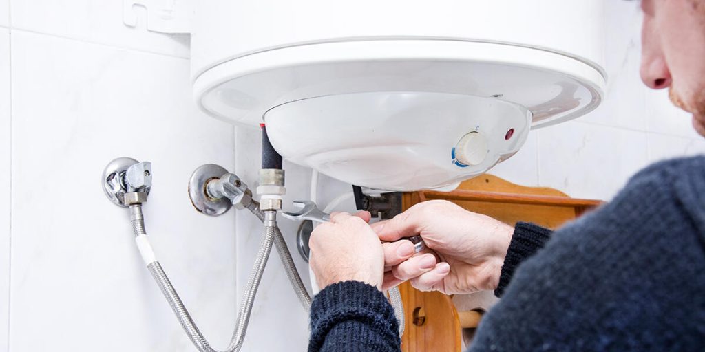 why does my water heater keep turning off